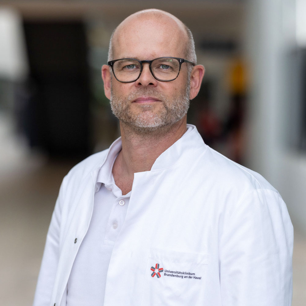 Dr. Denis Goldmann